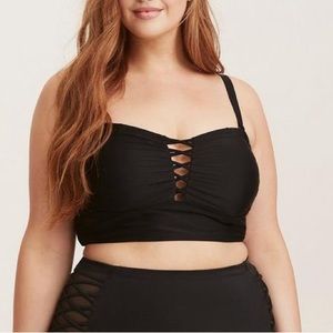 Torrid Wireless Lattice Front Bikini Top size 0 NWT